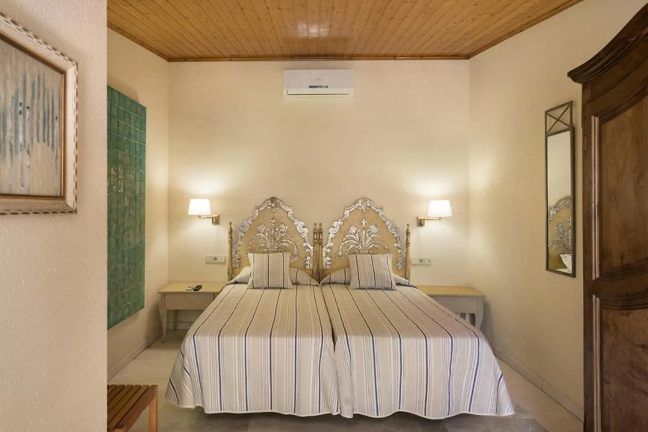 Hotel El Moli Sant Pere Pescador 0*,